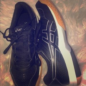 ASICS Women's Gel-Rocket Volleyball Shoes